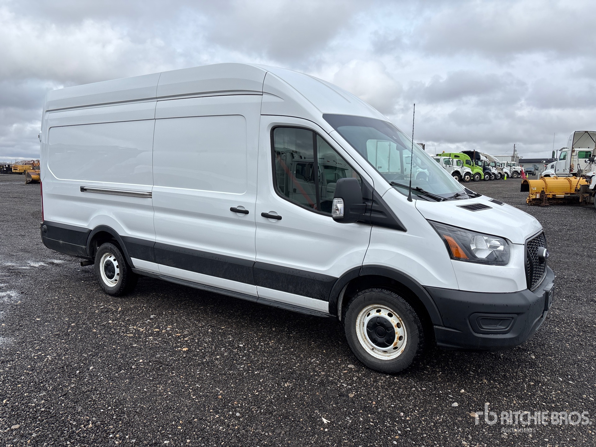 2022 Ford TRANSIT 250