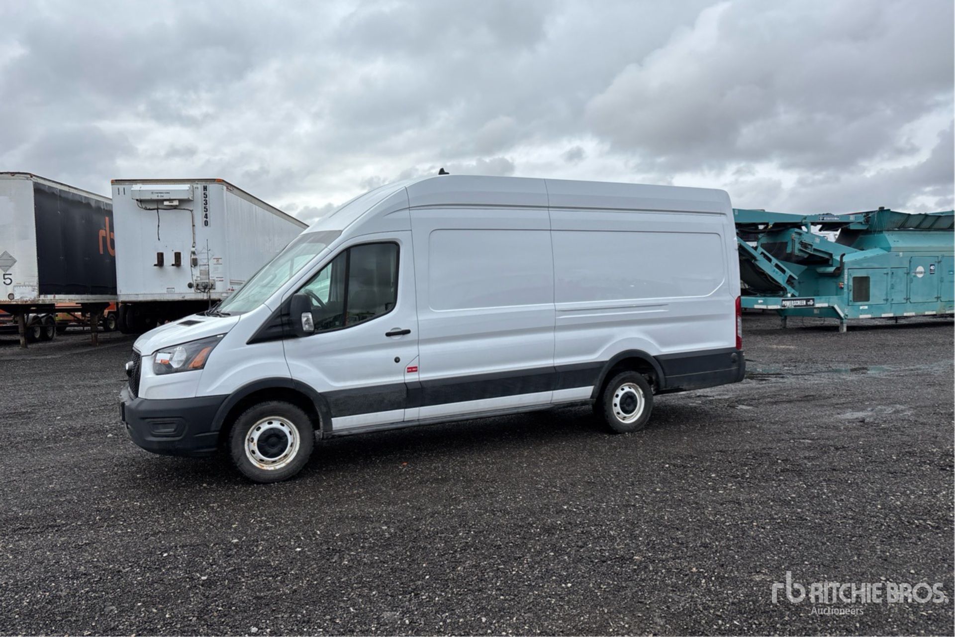 2022 Ford TRANSIT 250