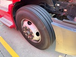 4 Underbody - Truck with Right Steer Tire