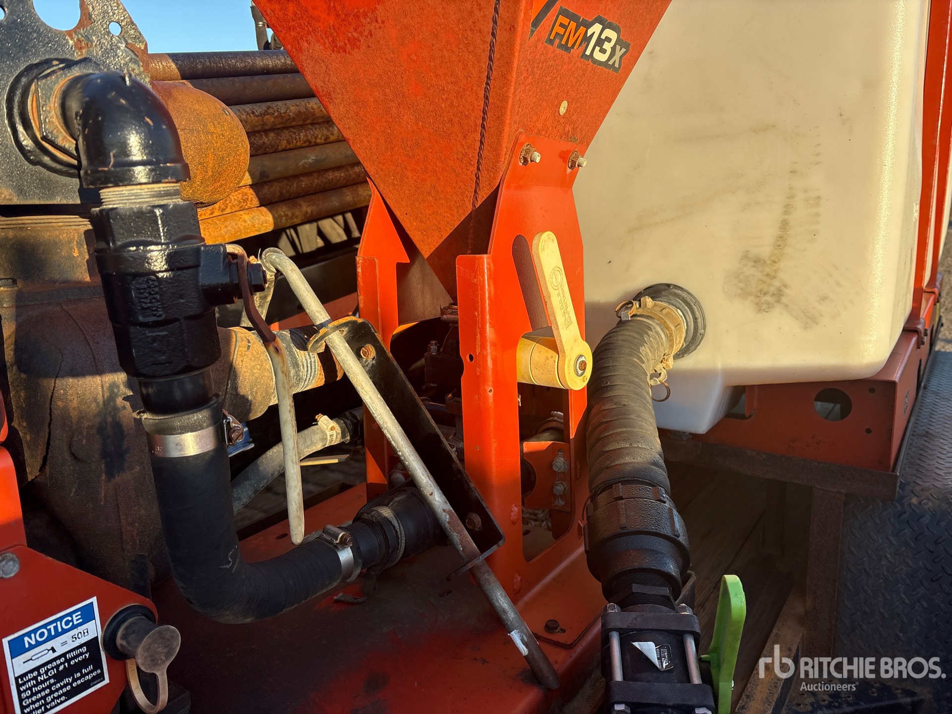 2019 Ditch Witch JT10