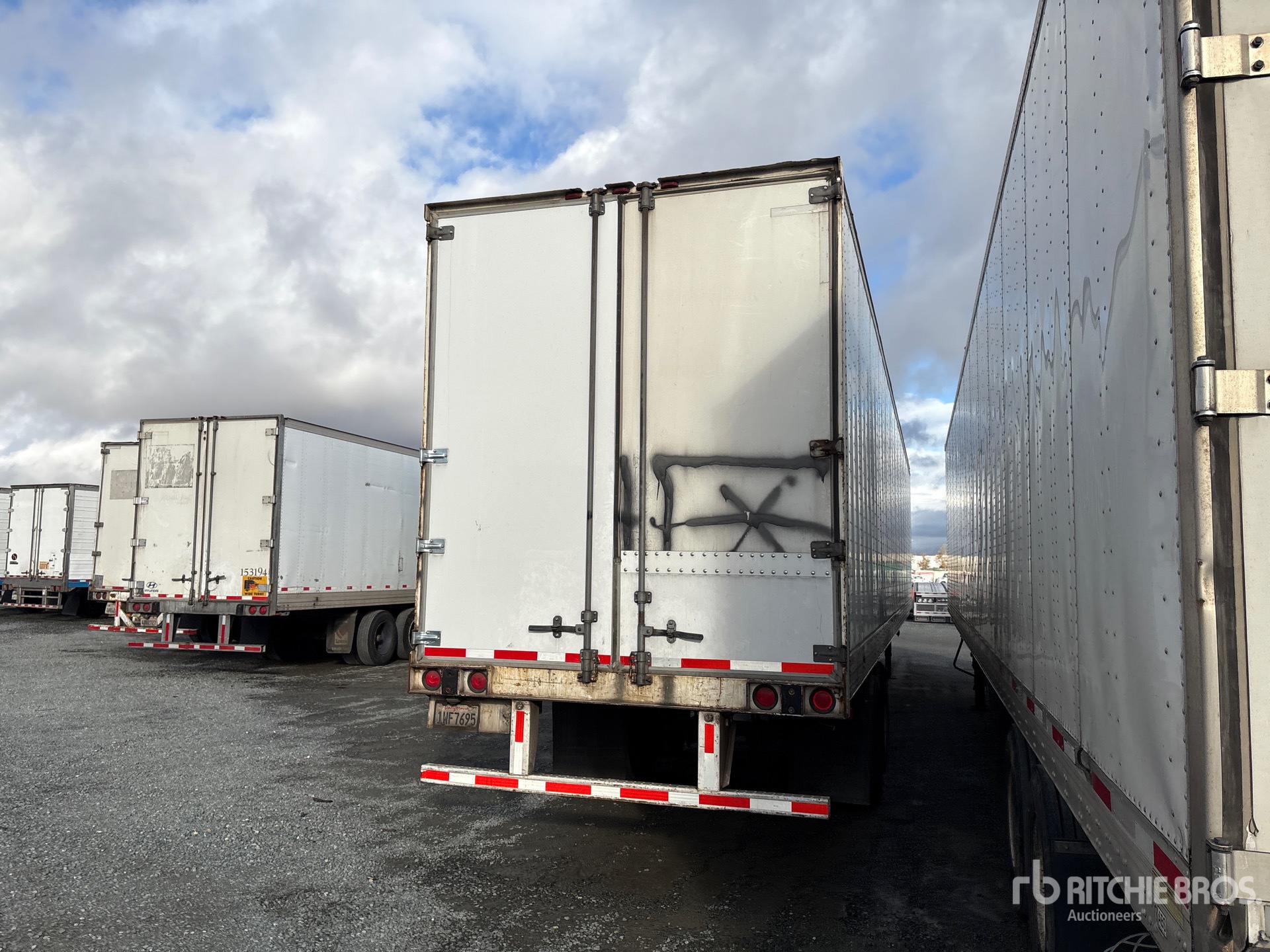 2002 Trailmobile 53 FT X 102 IN T/A