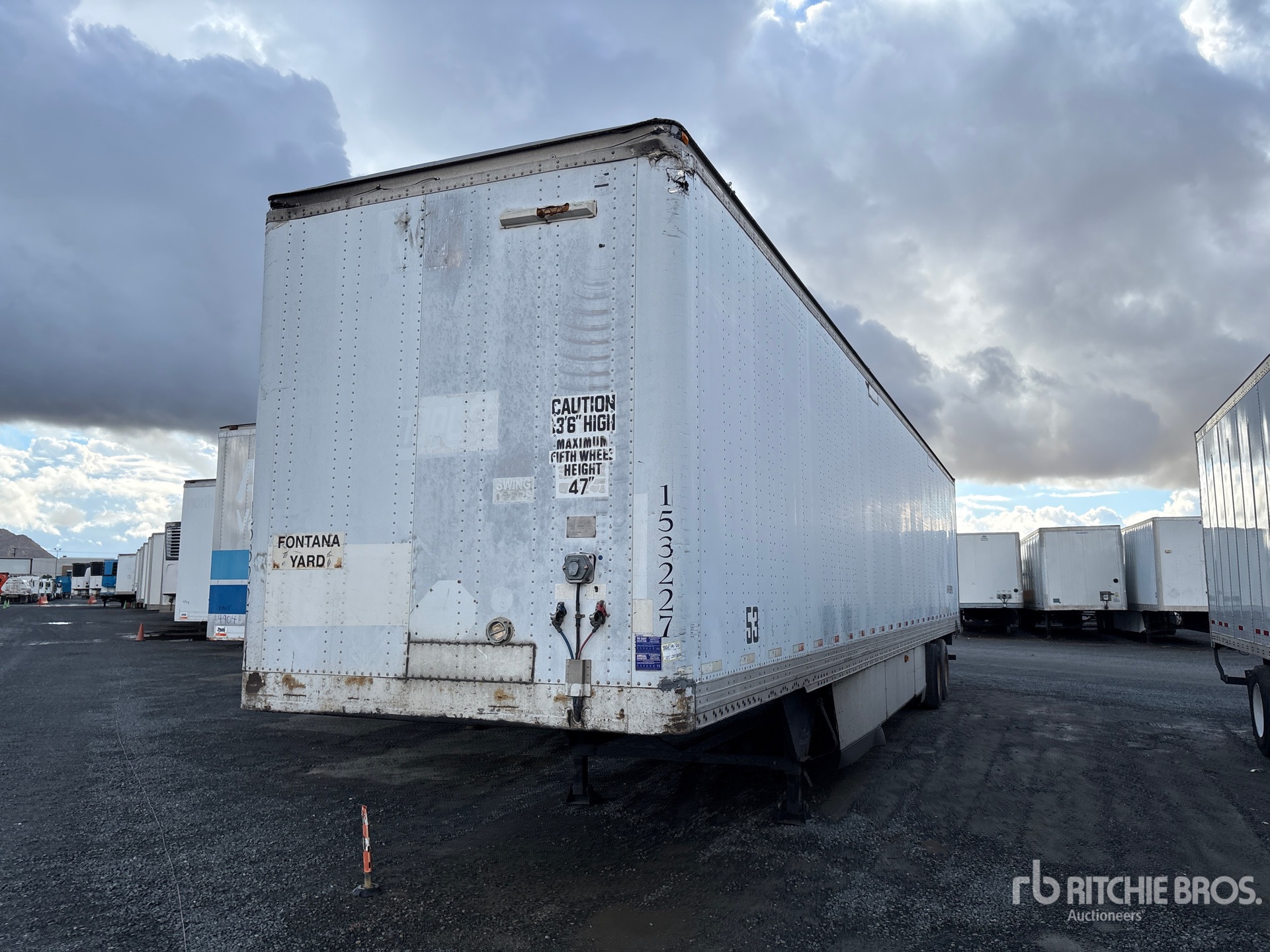 2003 Hyundai 53 FT T/A