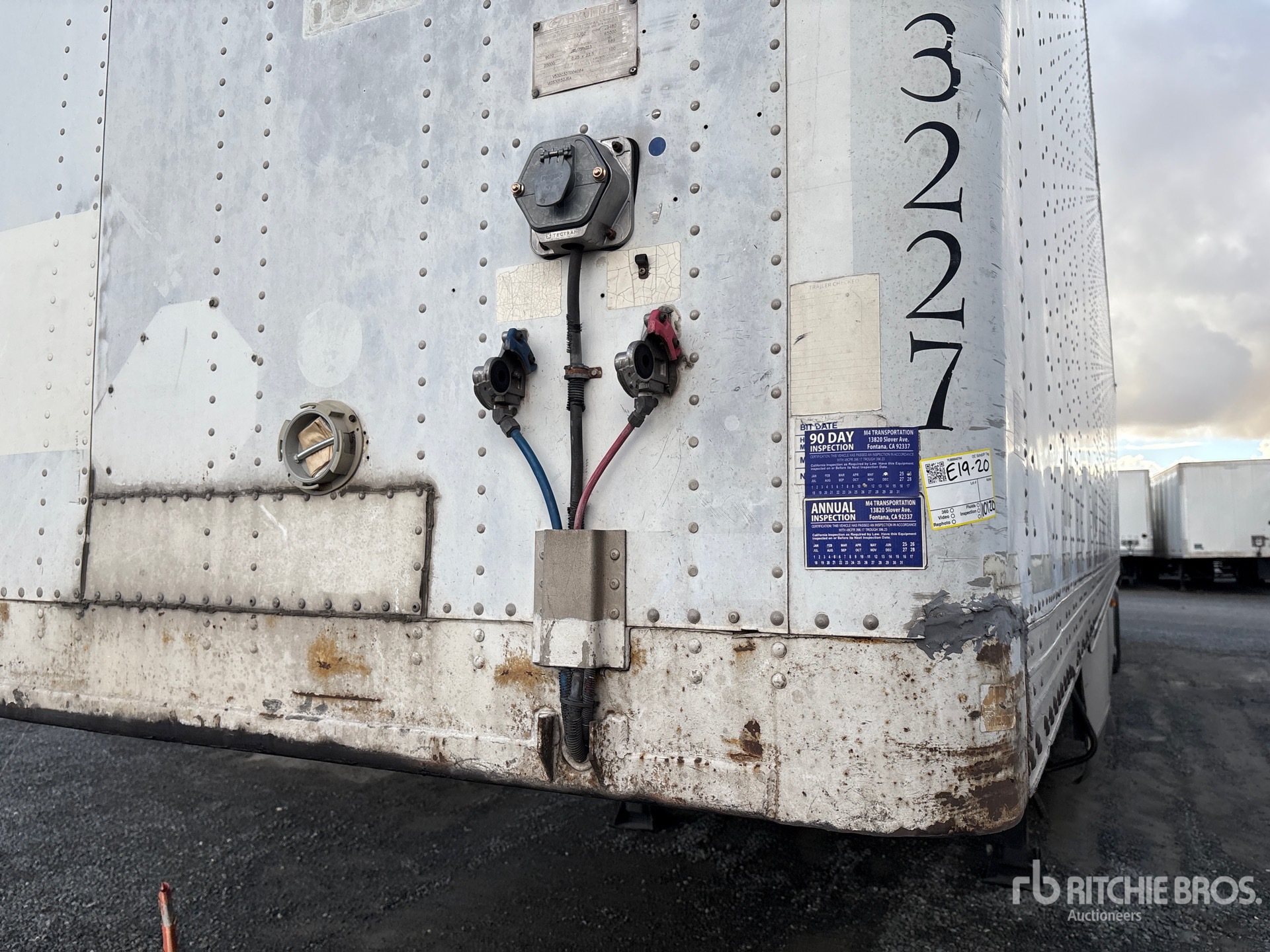 2003 Hyundai 53 FT T/A