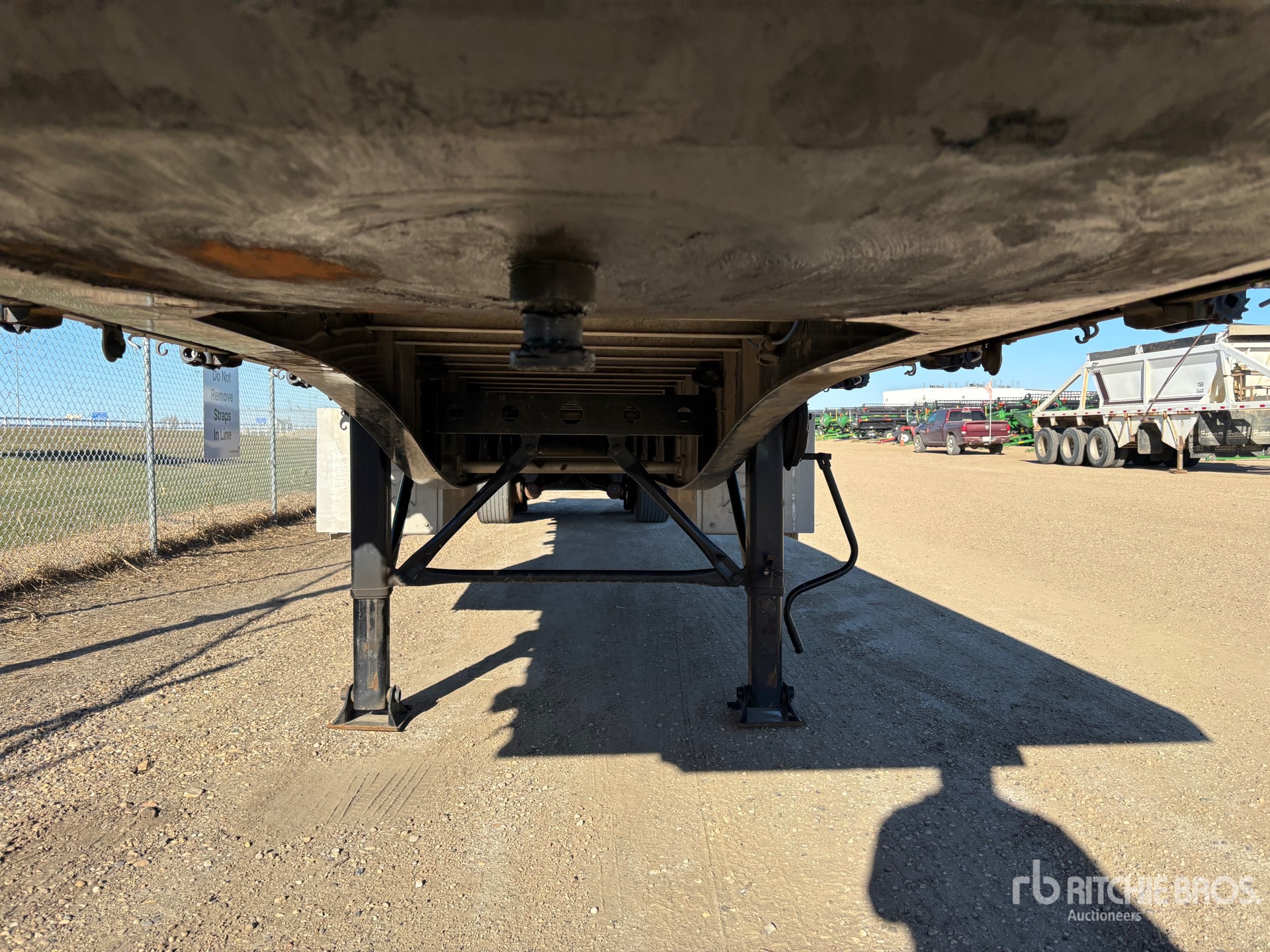 2024 Load King  48 FT T/A SPREAD AXLE