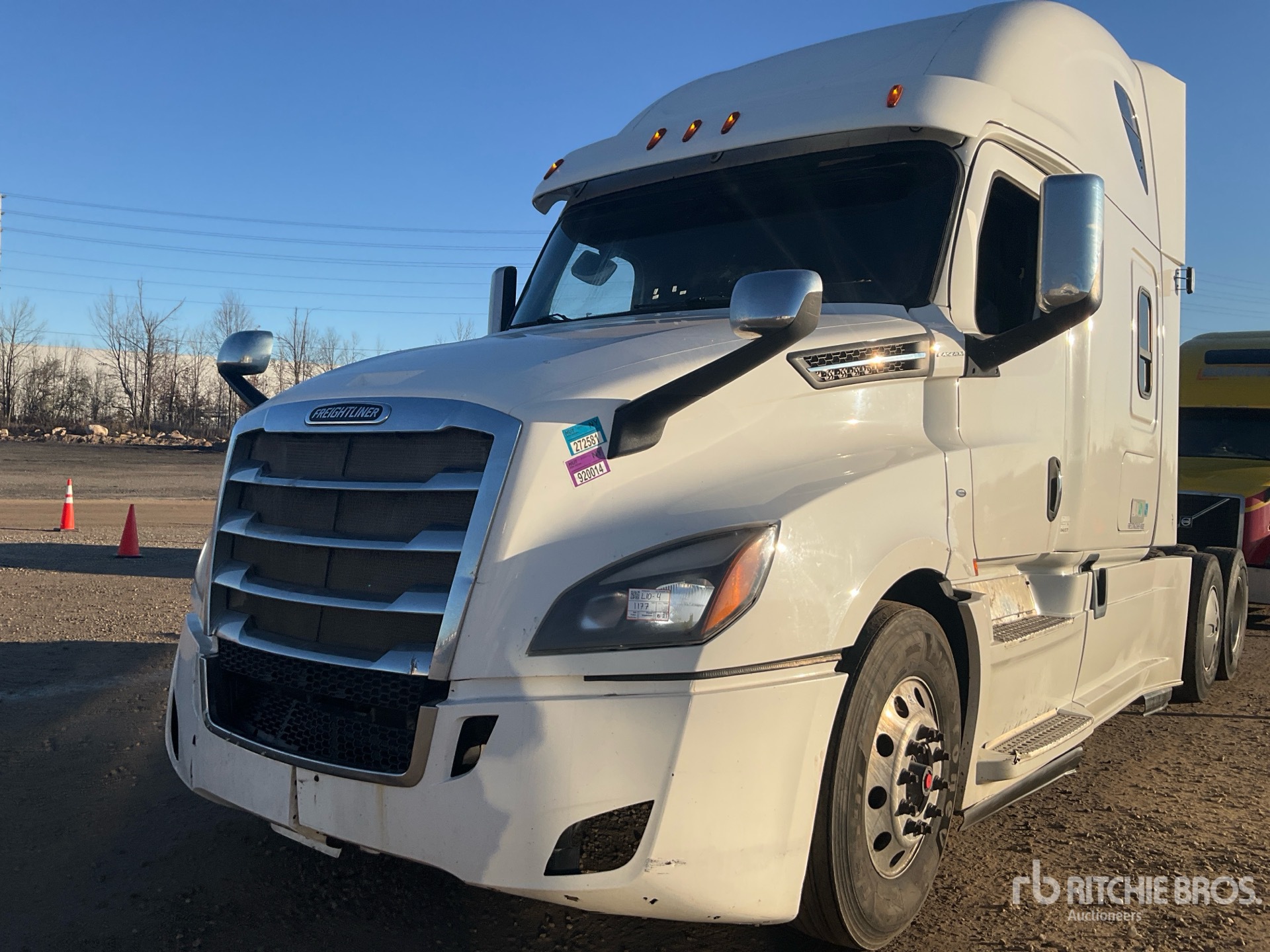 2018 Freightliner CASCADIA 126