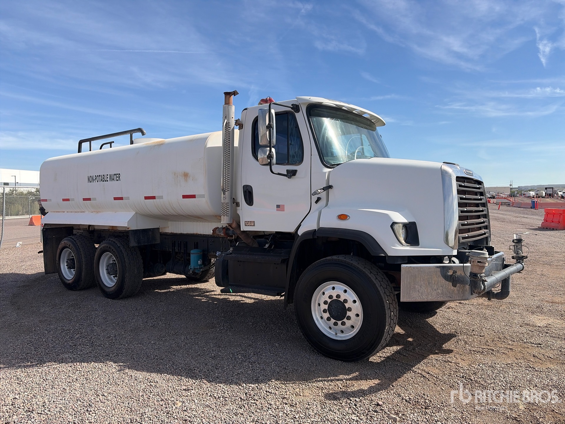 2014 Freightliner 108SD