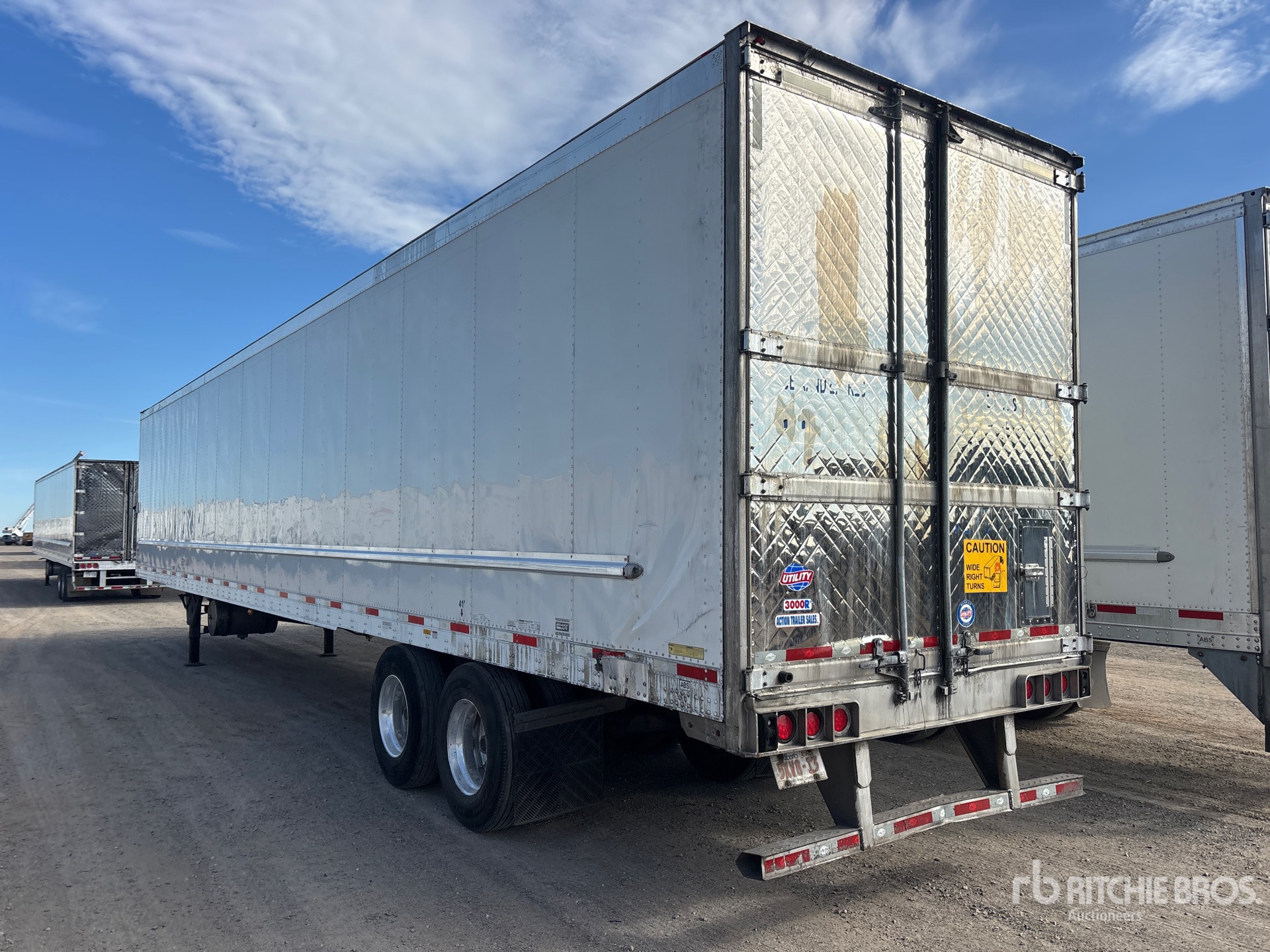 2020 Utility 53 FT T/A