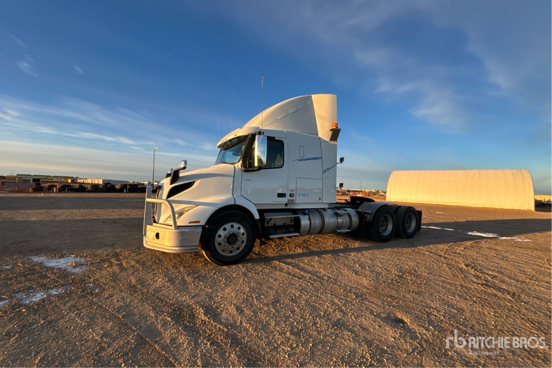 2018 Volvo VNL
