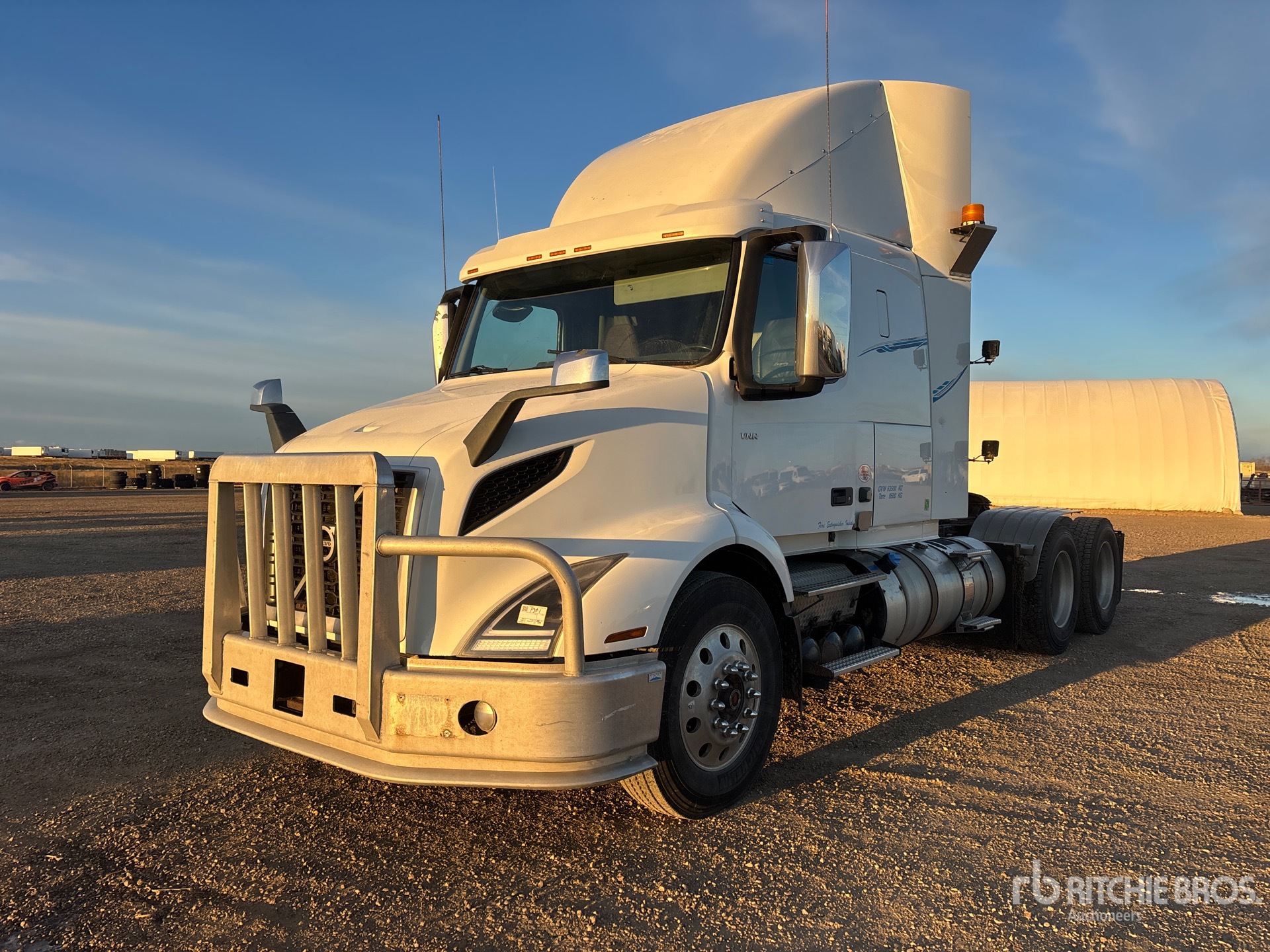 Photo of 2018 Volvo VNL