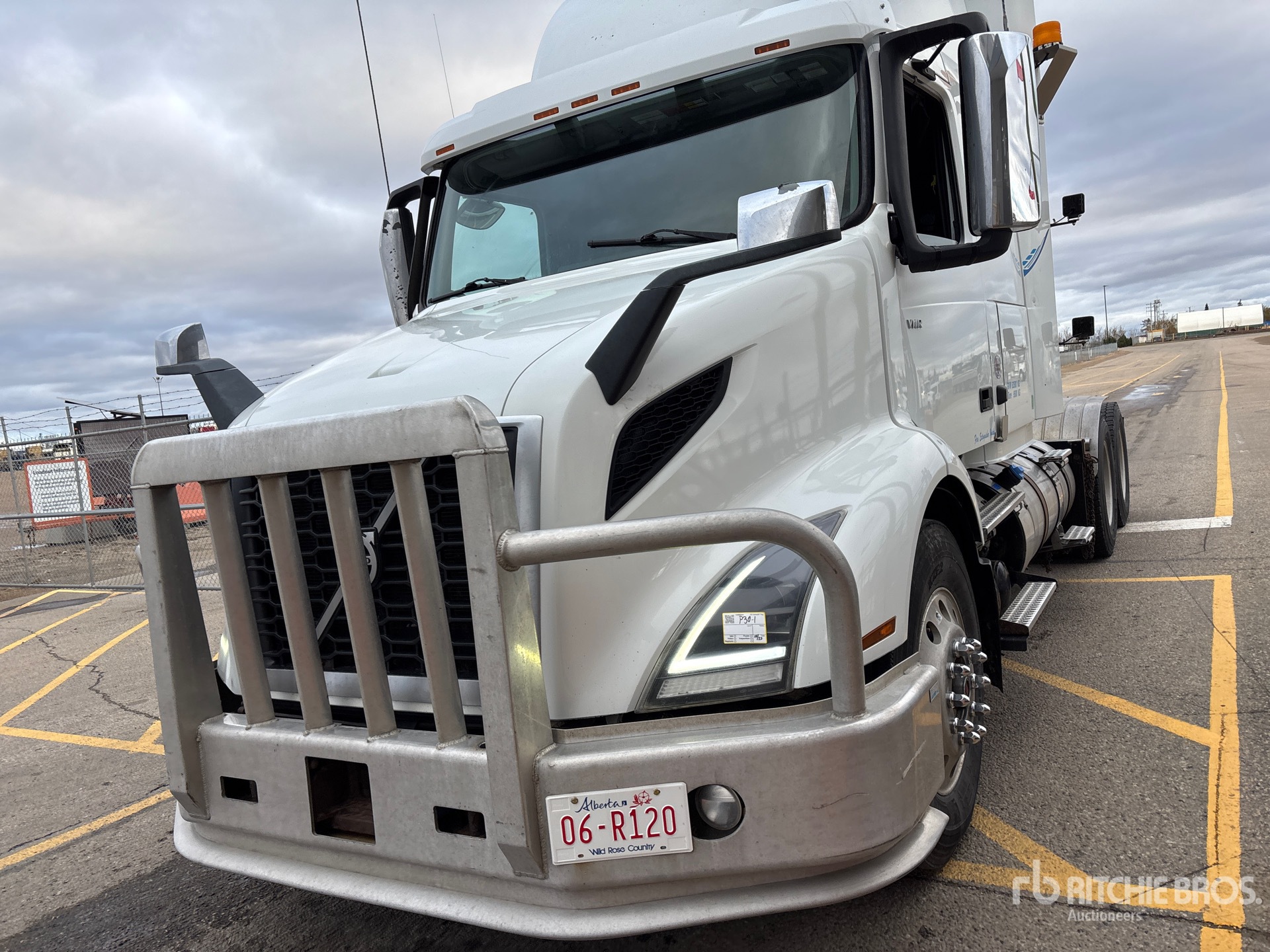 2018 Volvo VNL