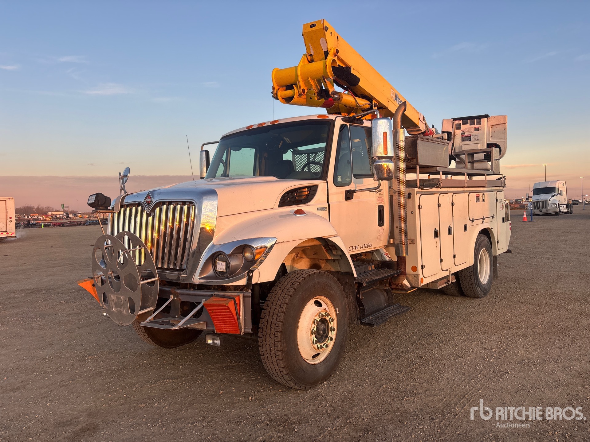 2010 International 7400