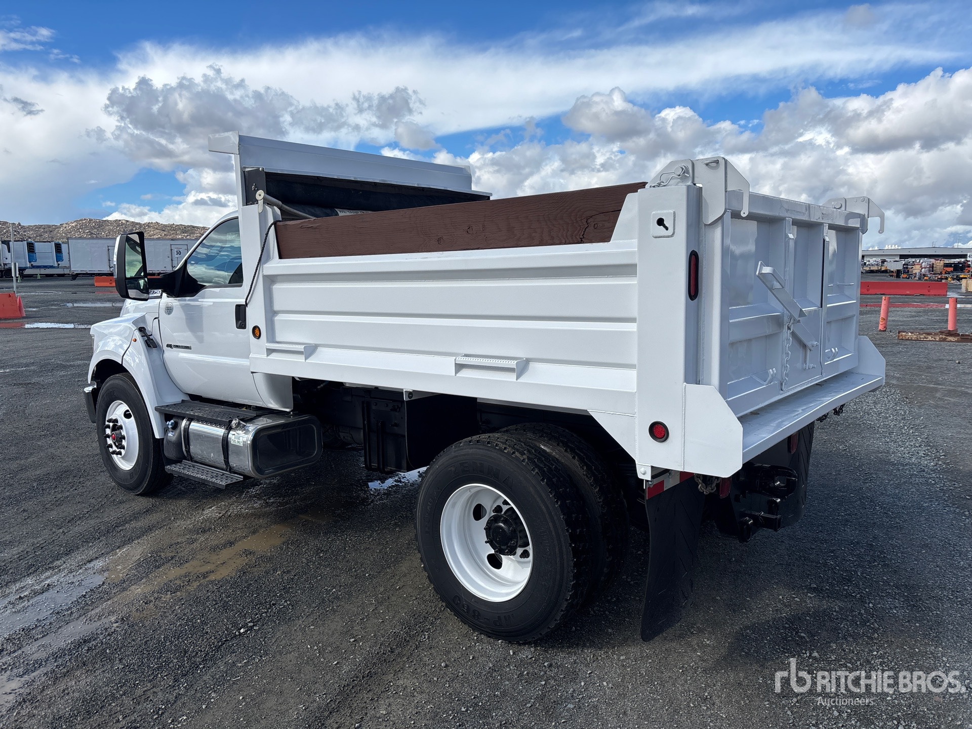 2019 Ford F-750
