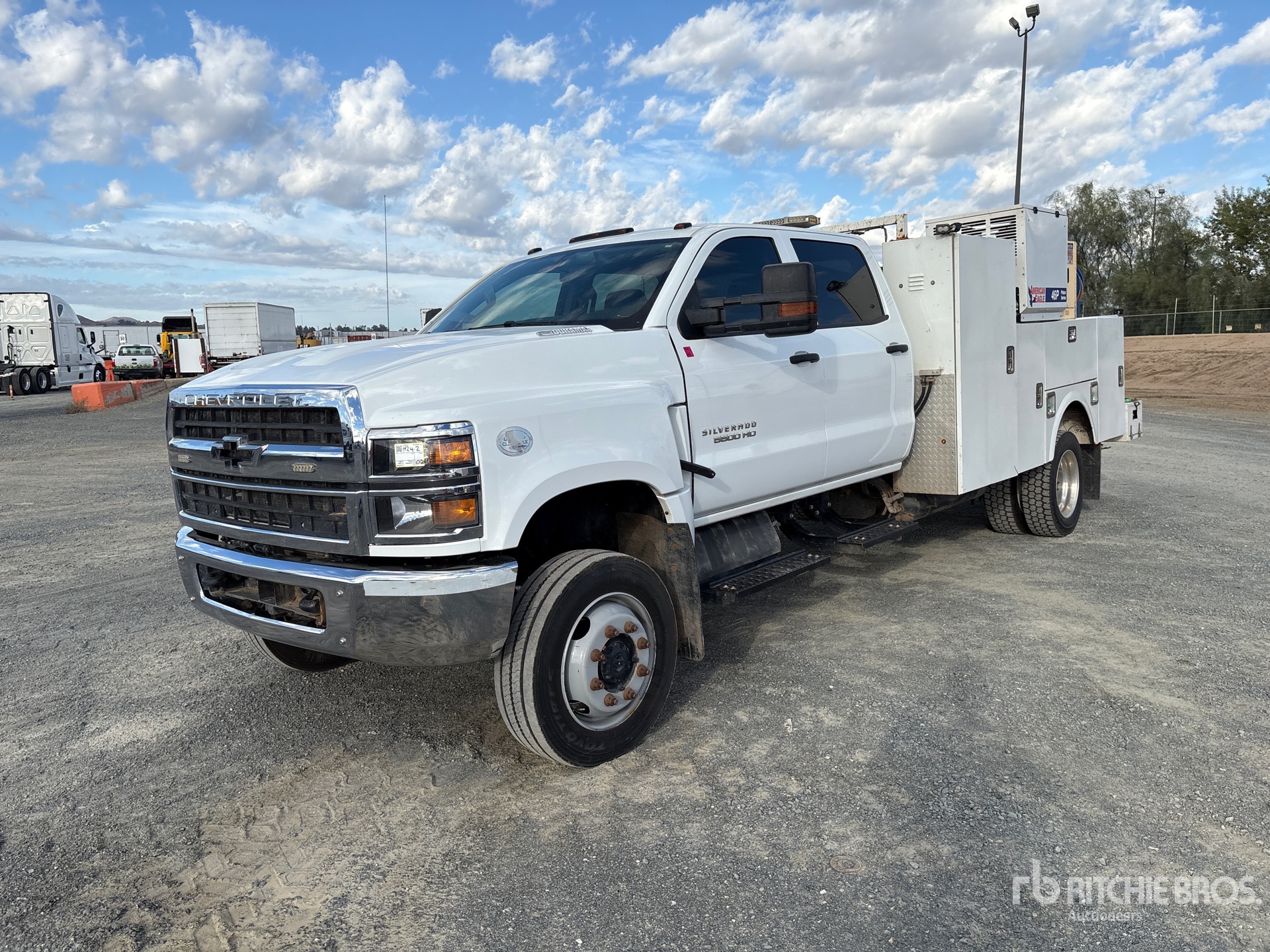 2021 Chevrolet C5500