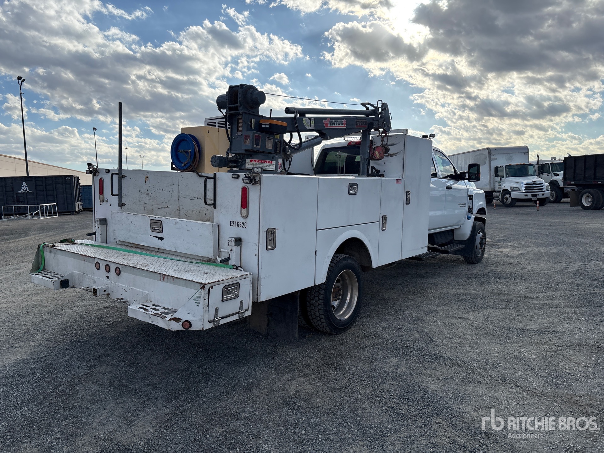 2021 Chevrolet C5500