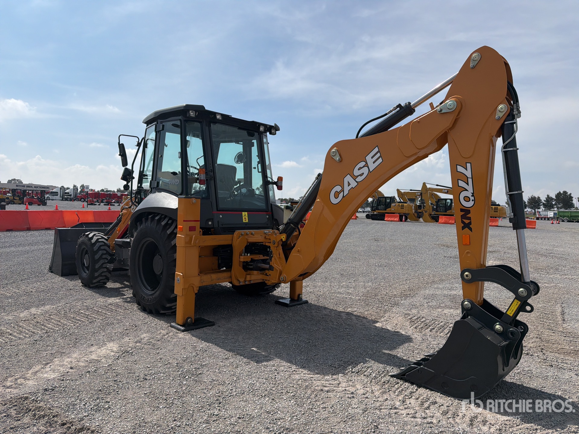 2026 Case 770NX