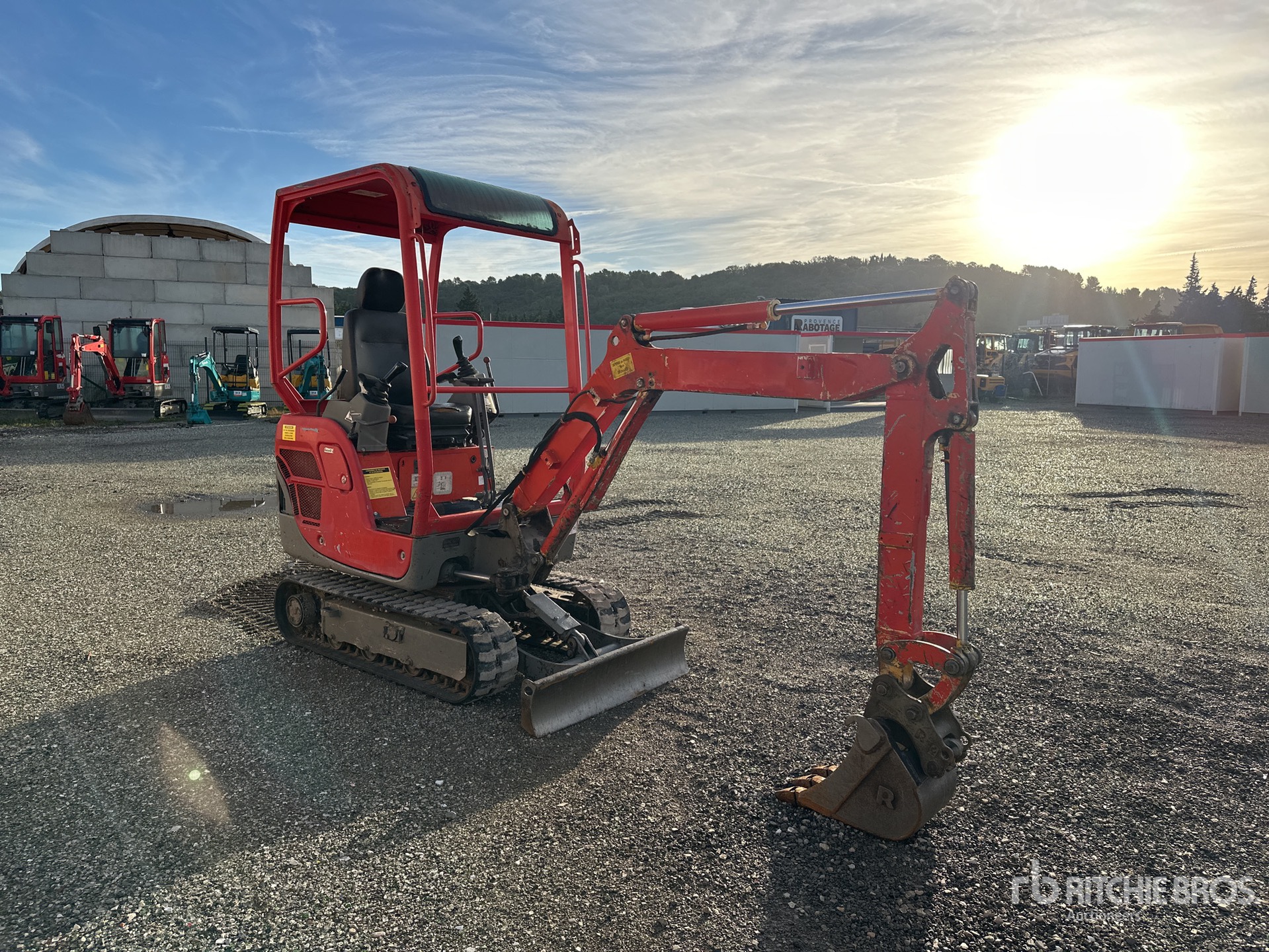 2014 Yanmar SV17