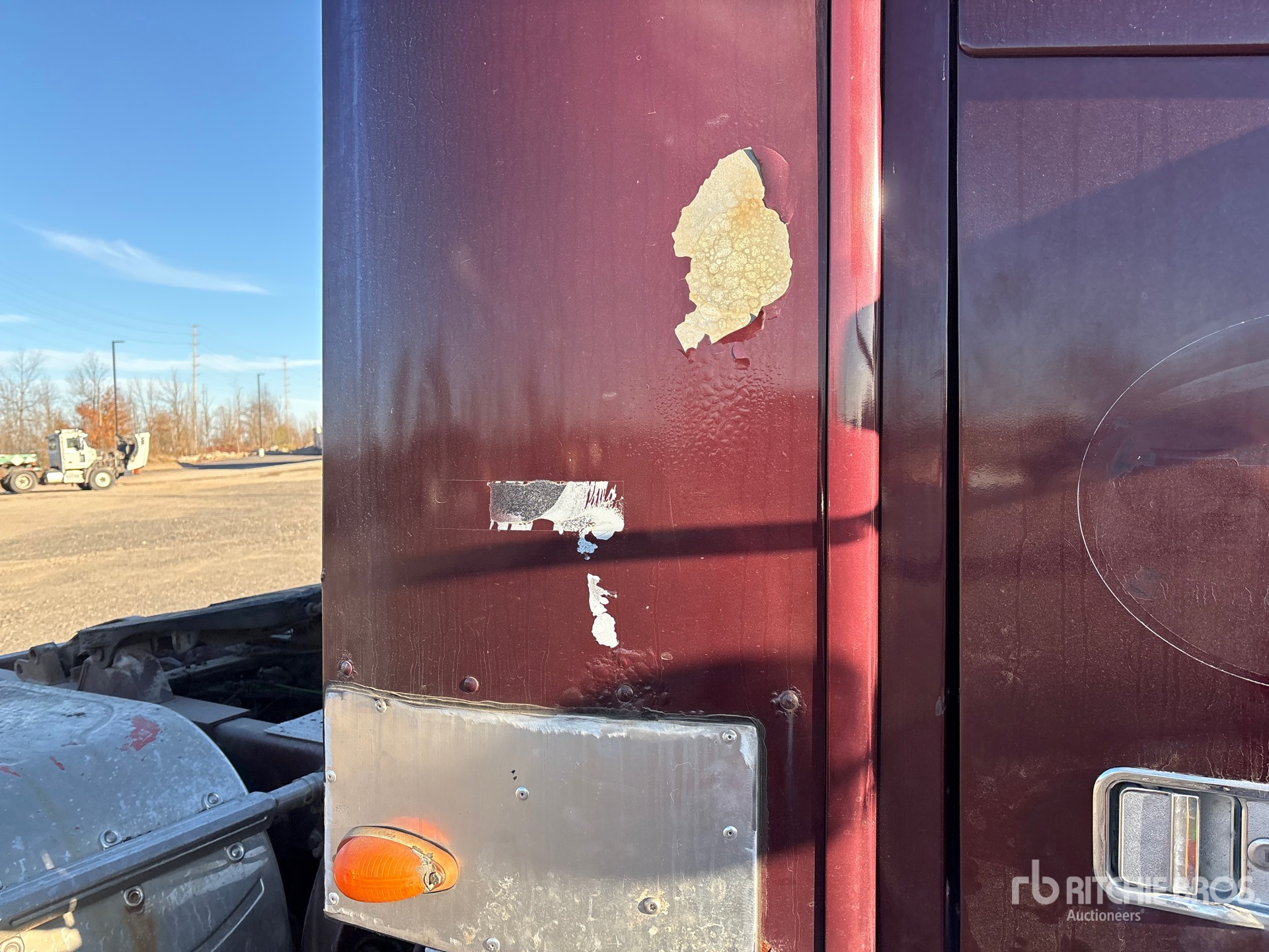 2001 Freightliner COLUMBIA 120