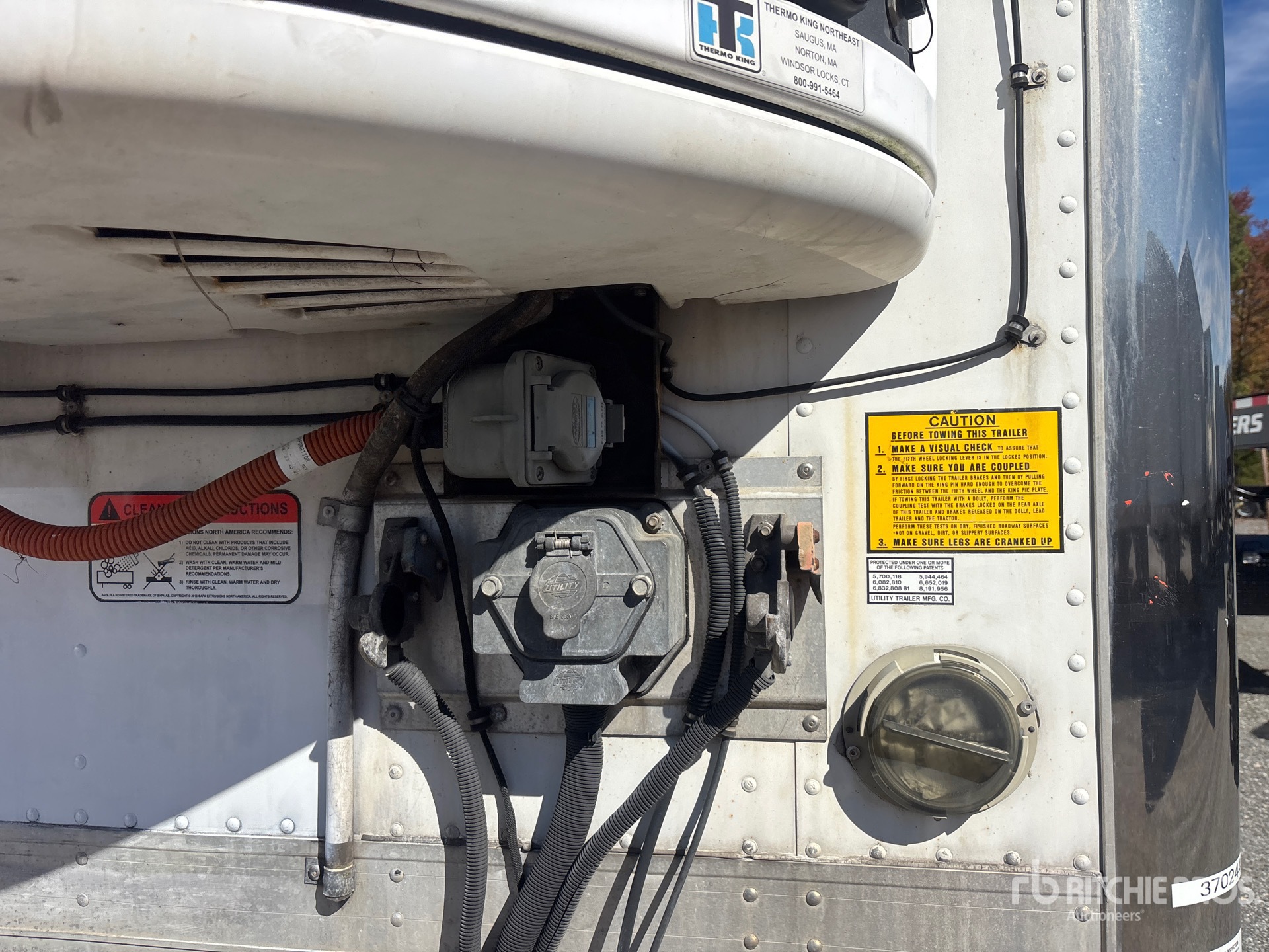 2016 Utility VS1RA
