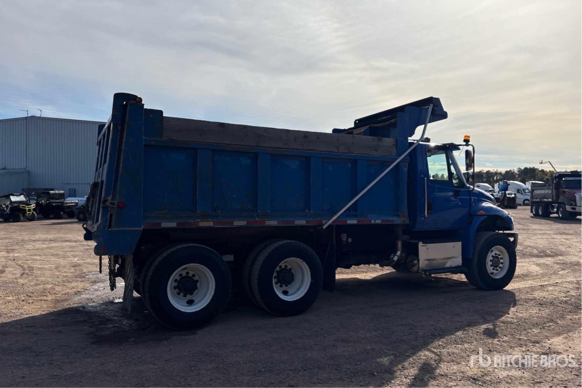 2016 International 7400