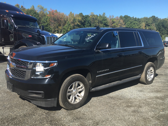 2017 Chevrolet Suburban LS 4x4 SUV