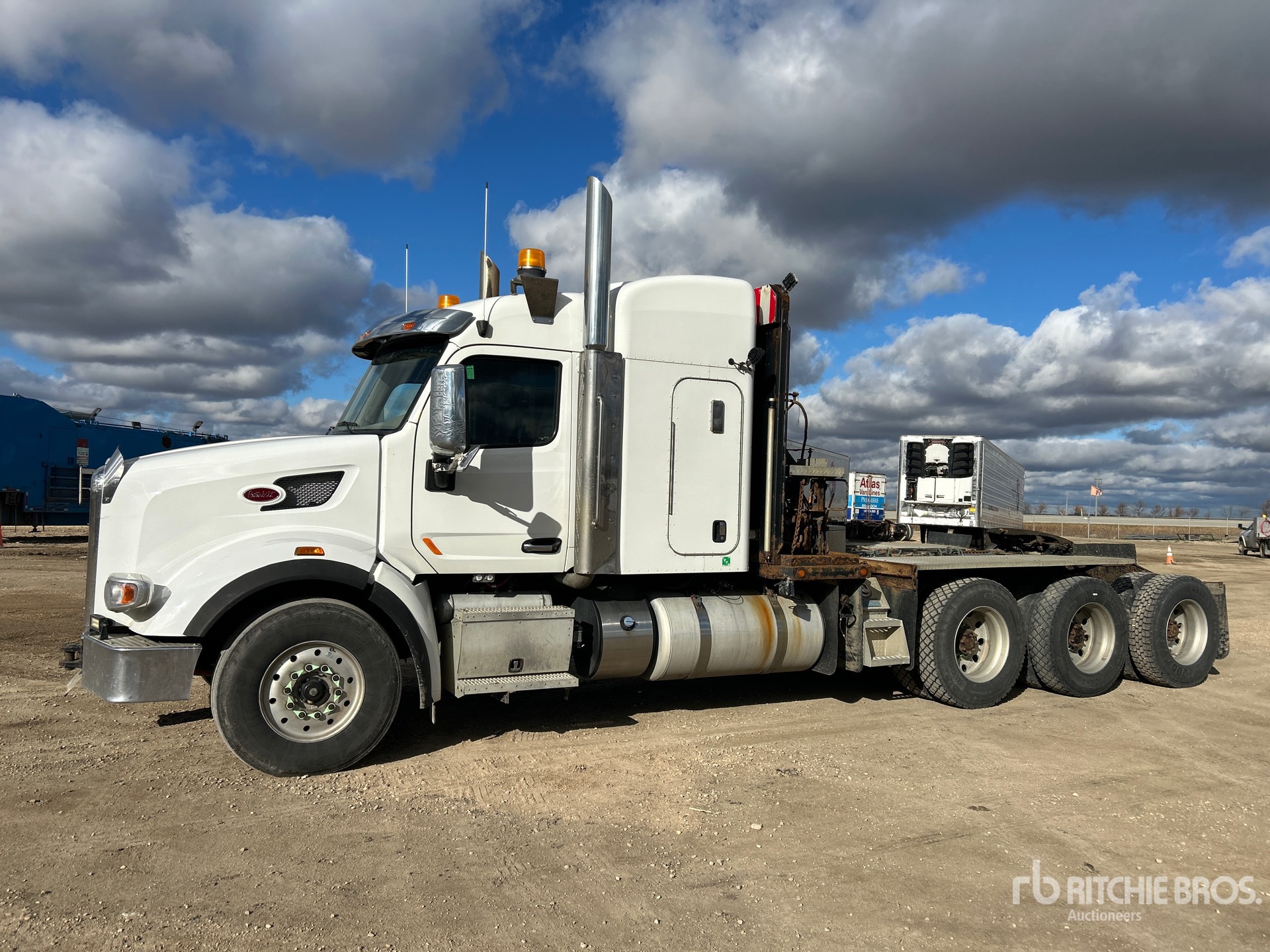 Photo of 2018 Peterbilt 567