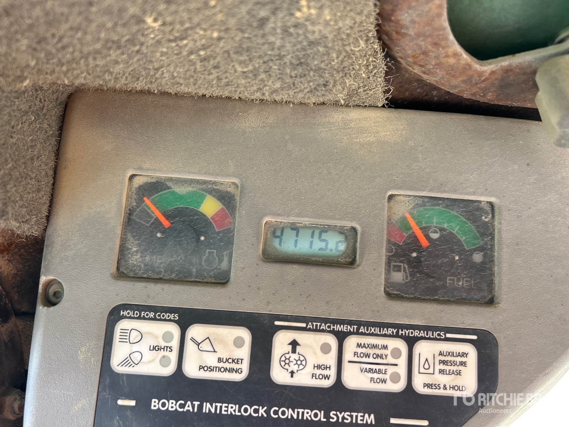 2004 Bobcat S220