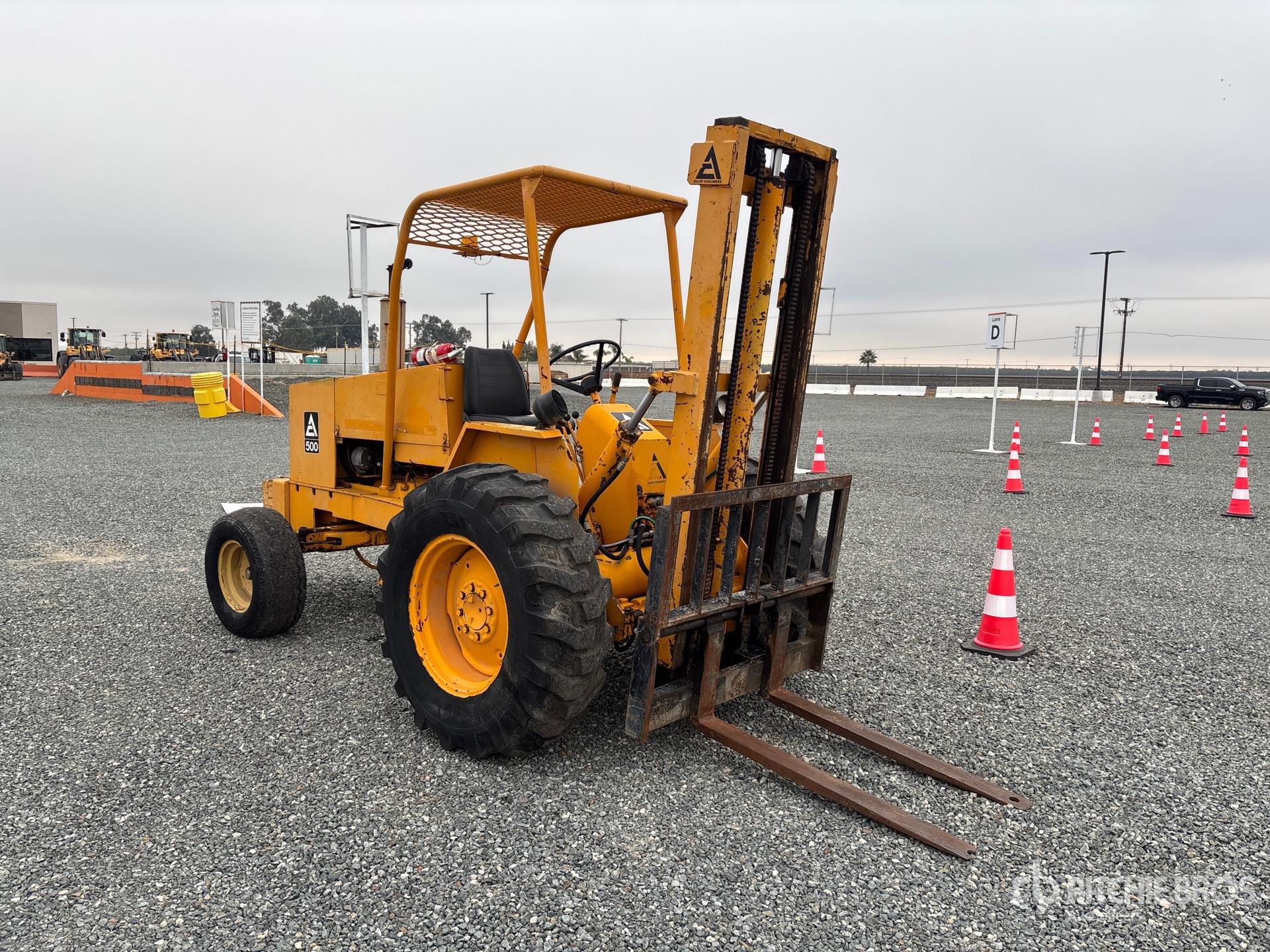 Allis Chalmers 630 SERIES