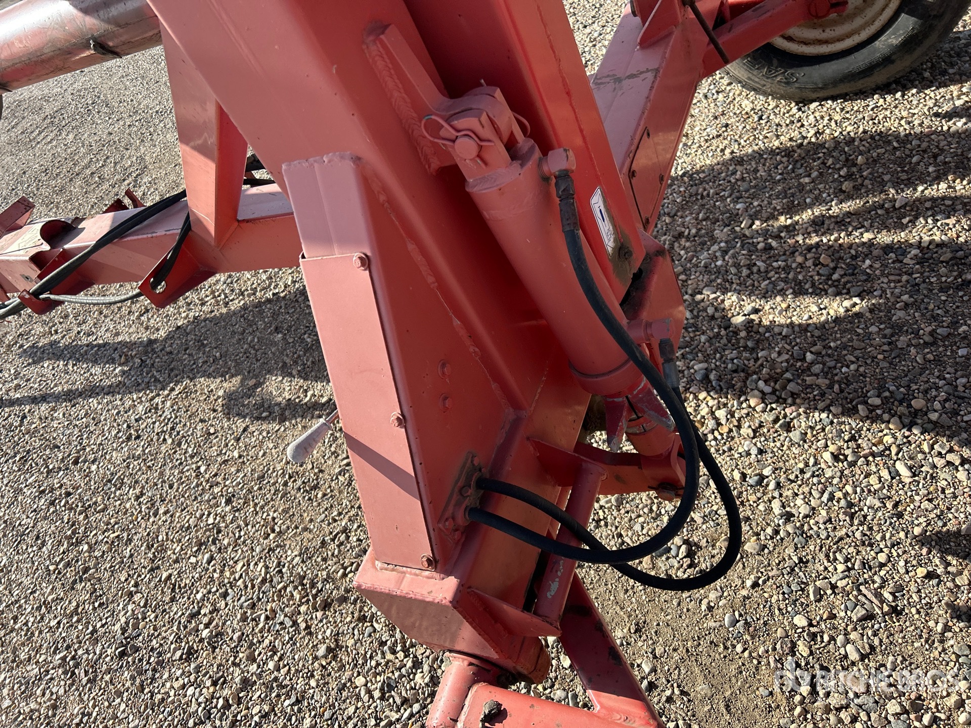 2007 Akron EG180