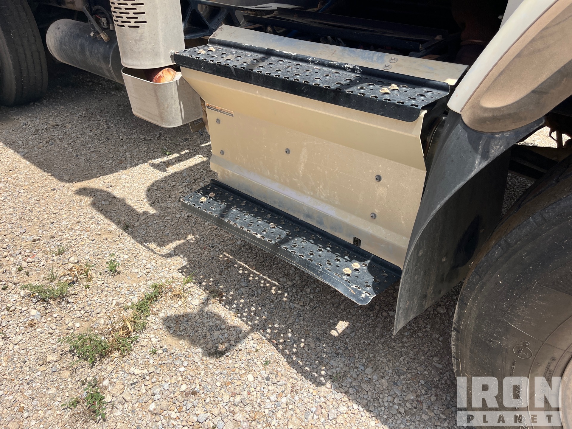 2023 International HV607