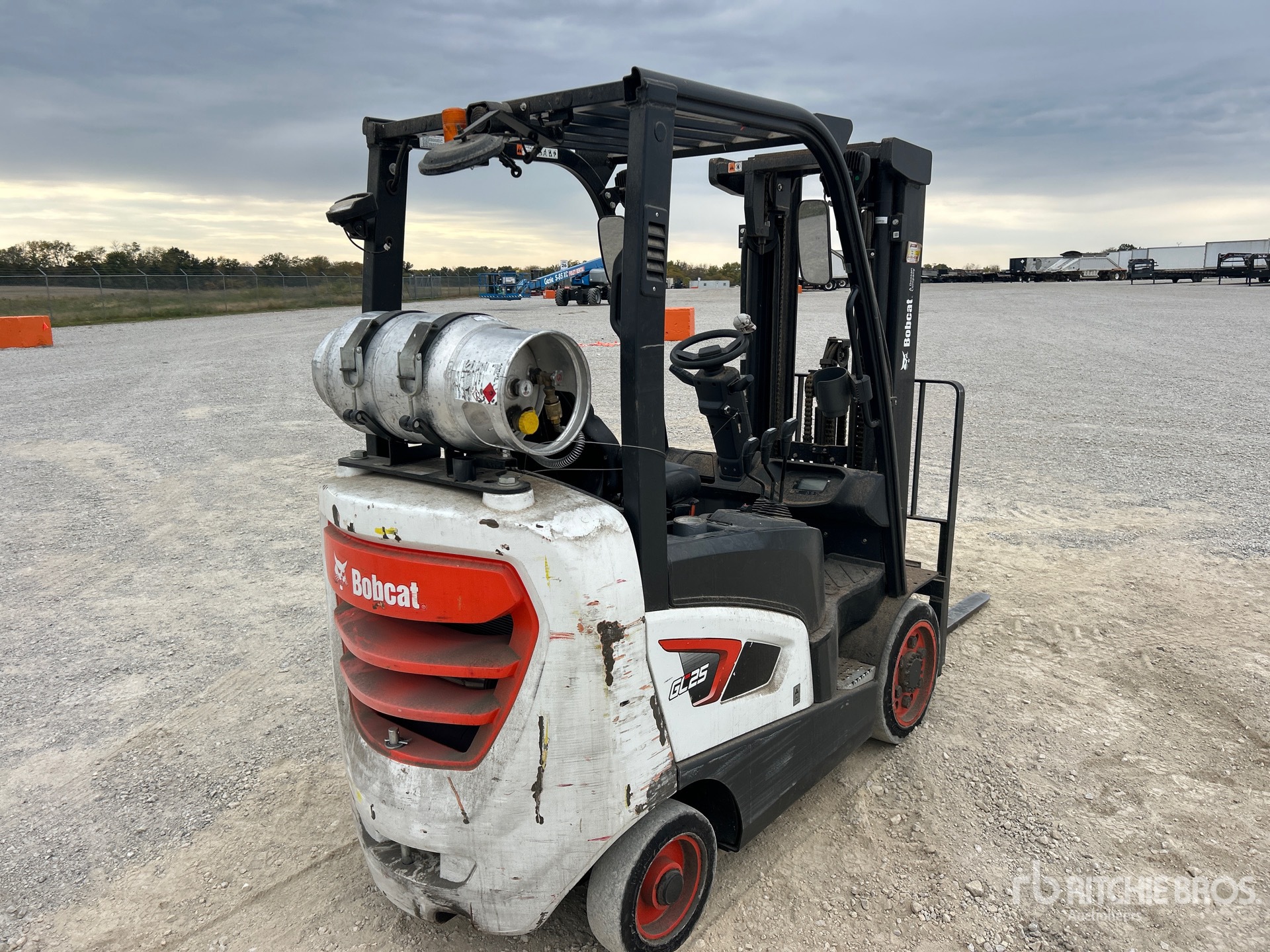 2024 Doosan GC25S-9