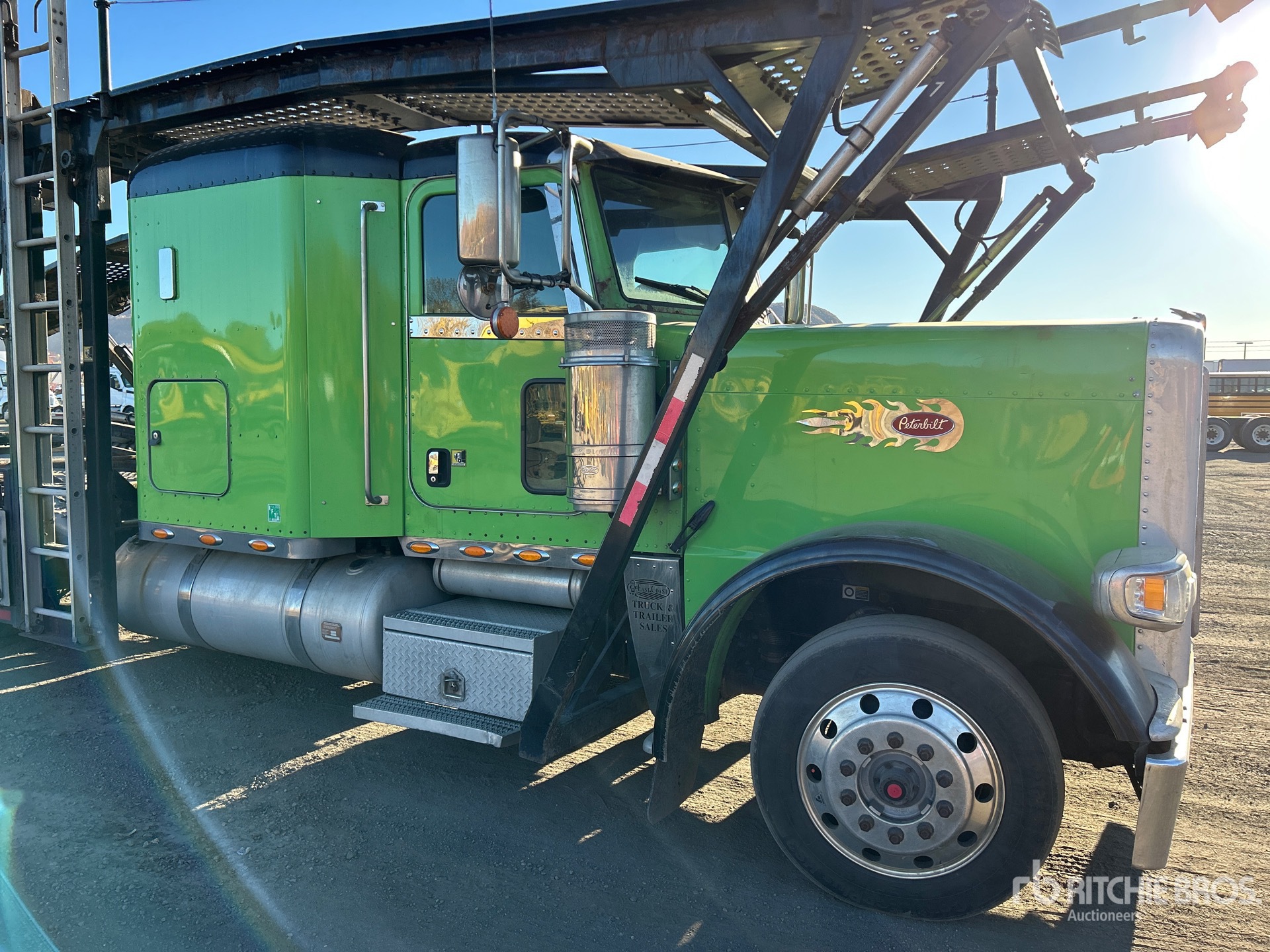 2016 Peterbilt 389