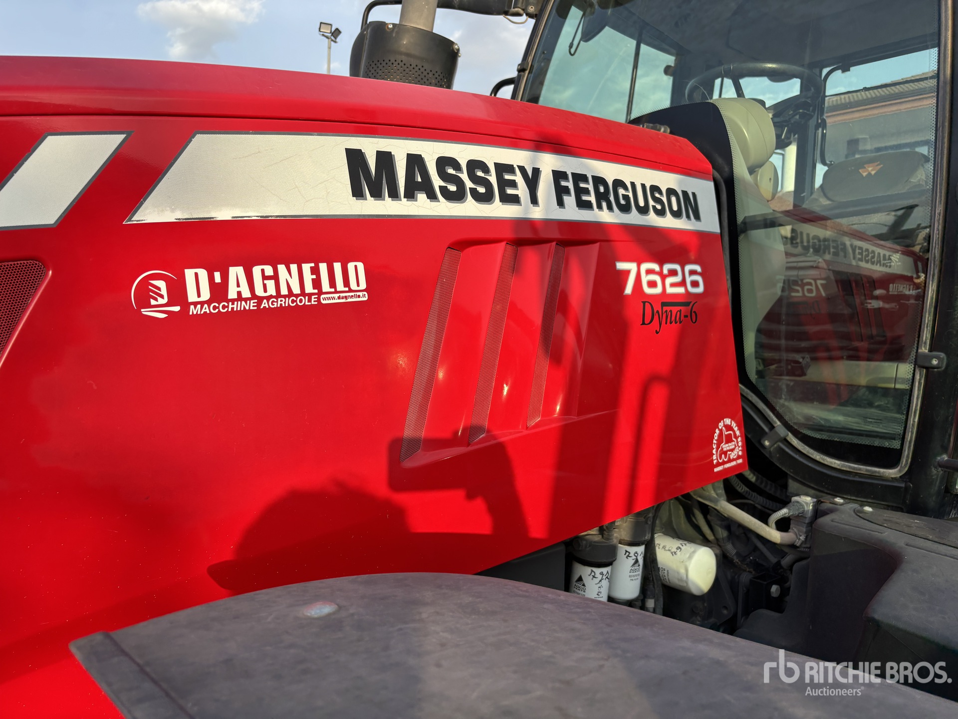 2015 Massey Ferguson 7626 DYNA 6
