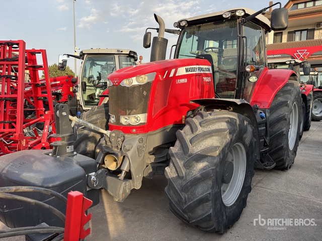 2015 Massey Ferguson 7626 Dyna 6 4WD Tractor