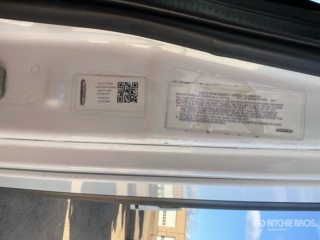2018 Freightliner CASCADIA 126