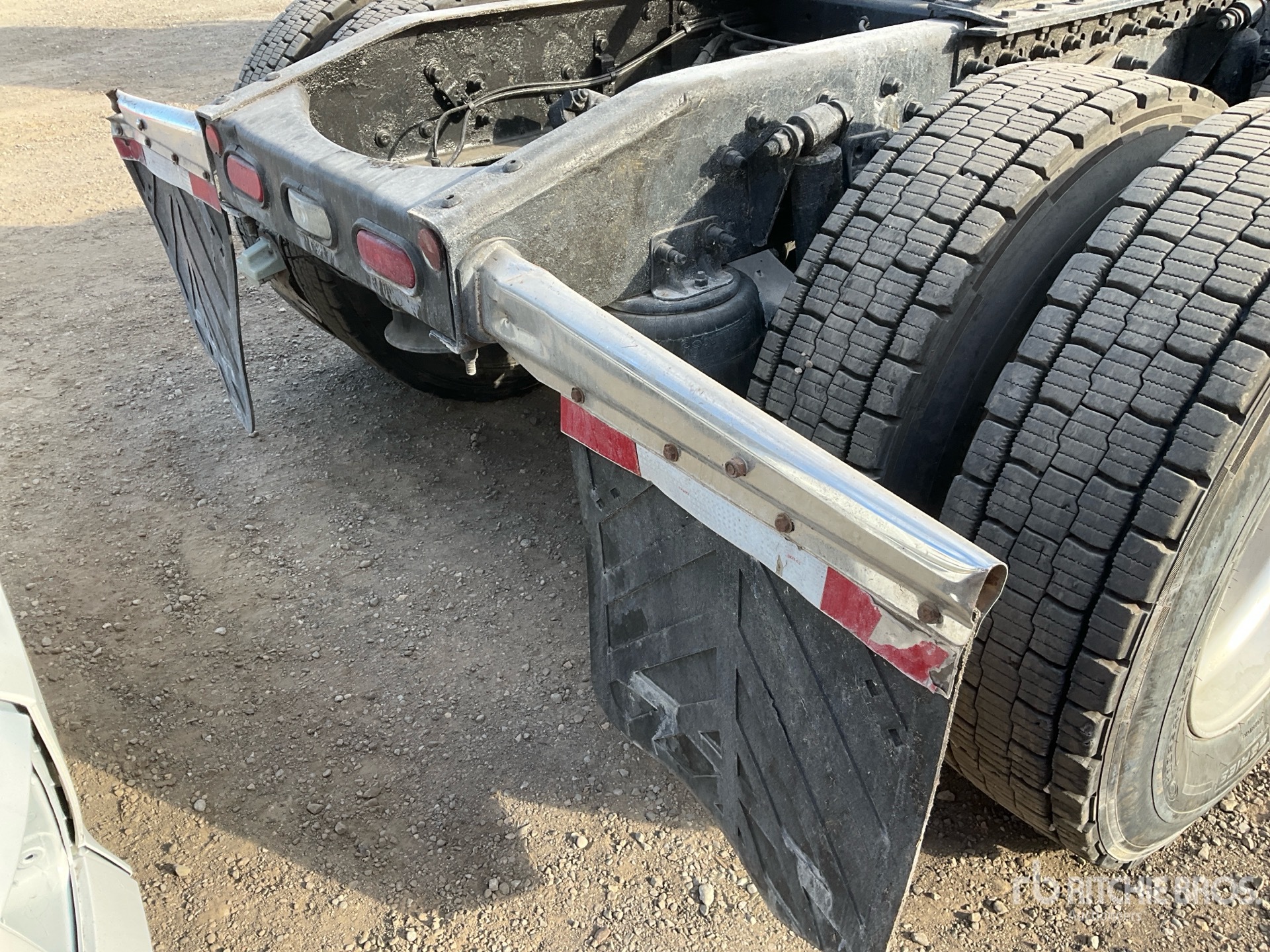 2018 Freightliner CASCADIA 126