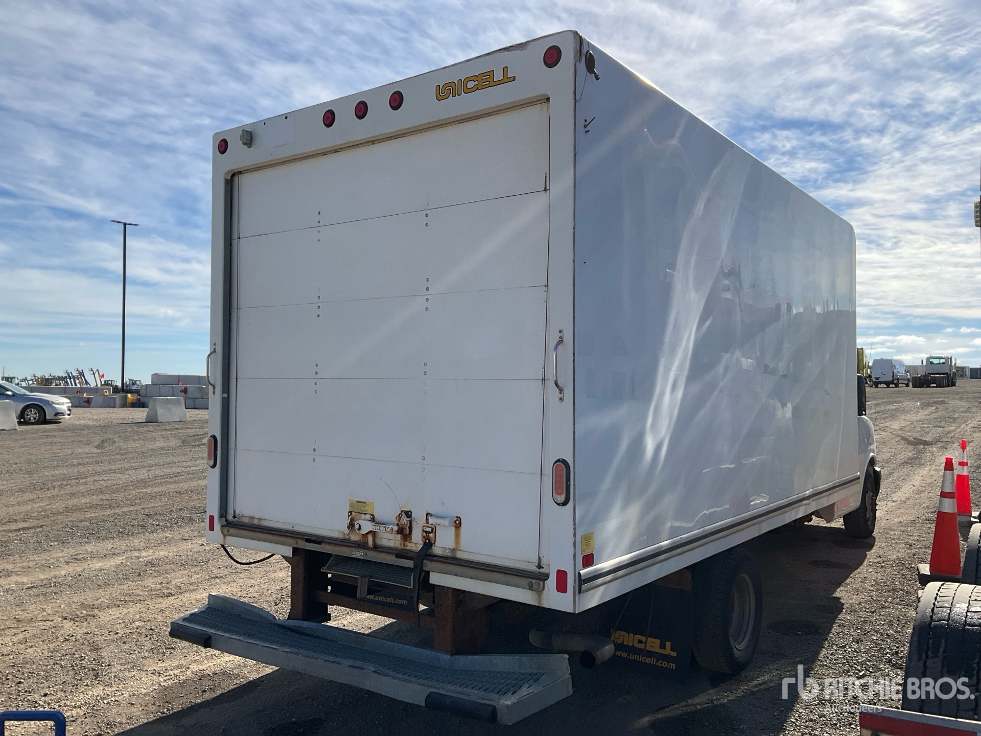 2019 GMC SAVANA 1500