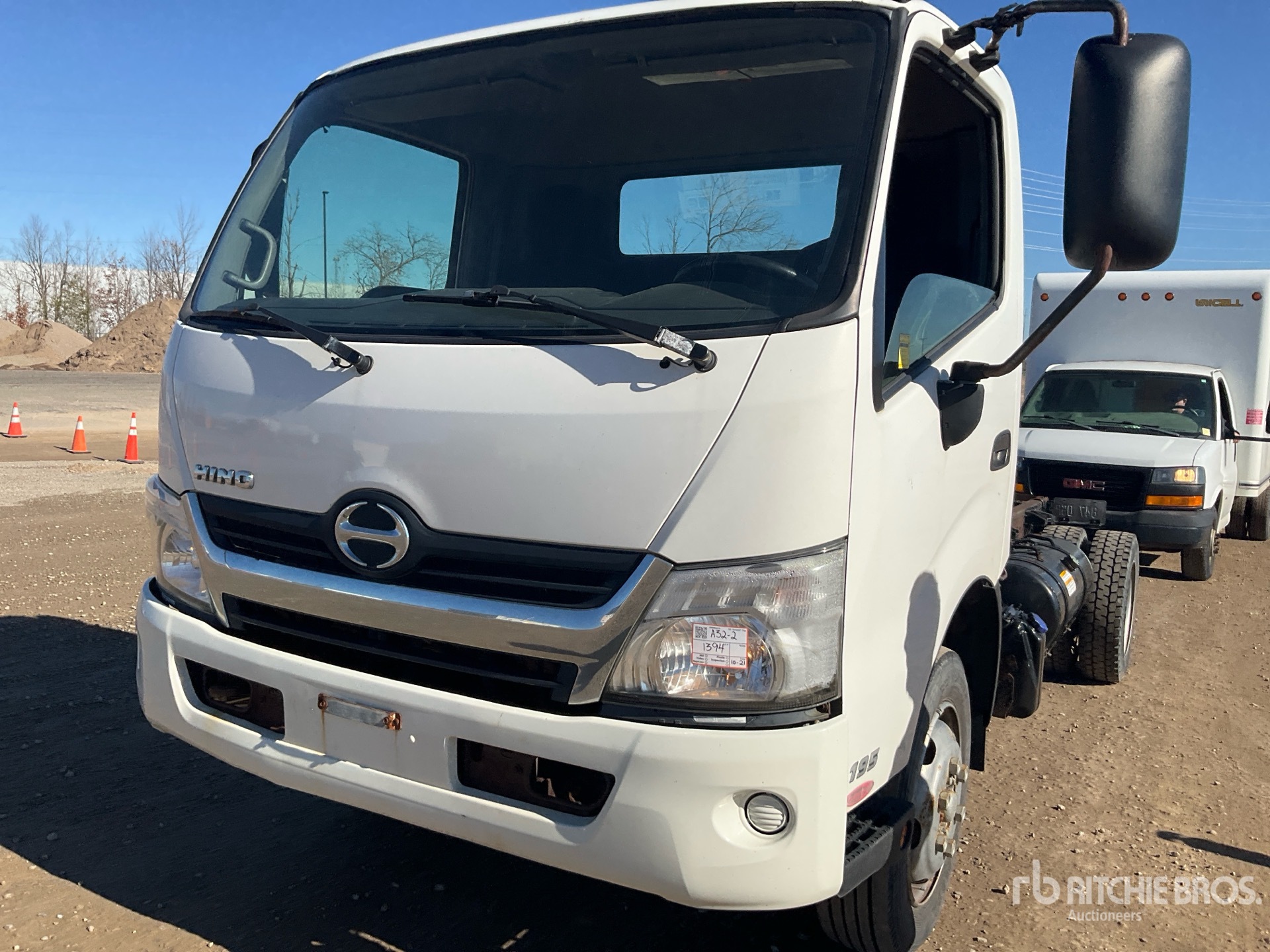 2019 Hino 195