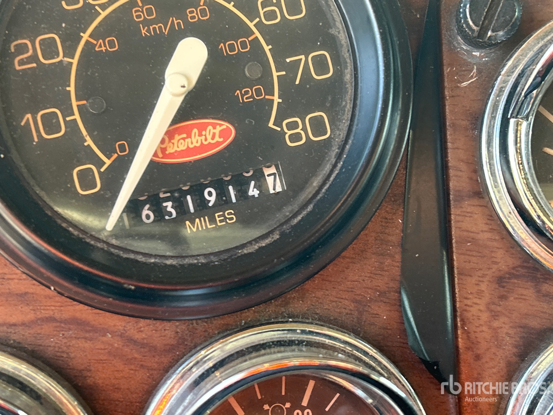 1997 Peterbilt 379