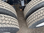 4 Underbody - Truck with