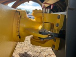 Chassis with Clavijas centrales de articulación