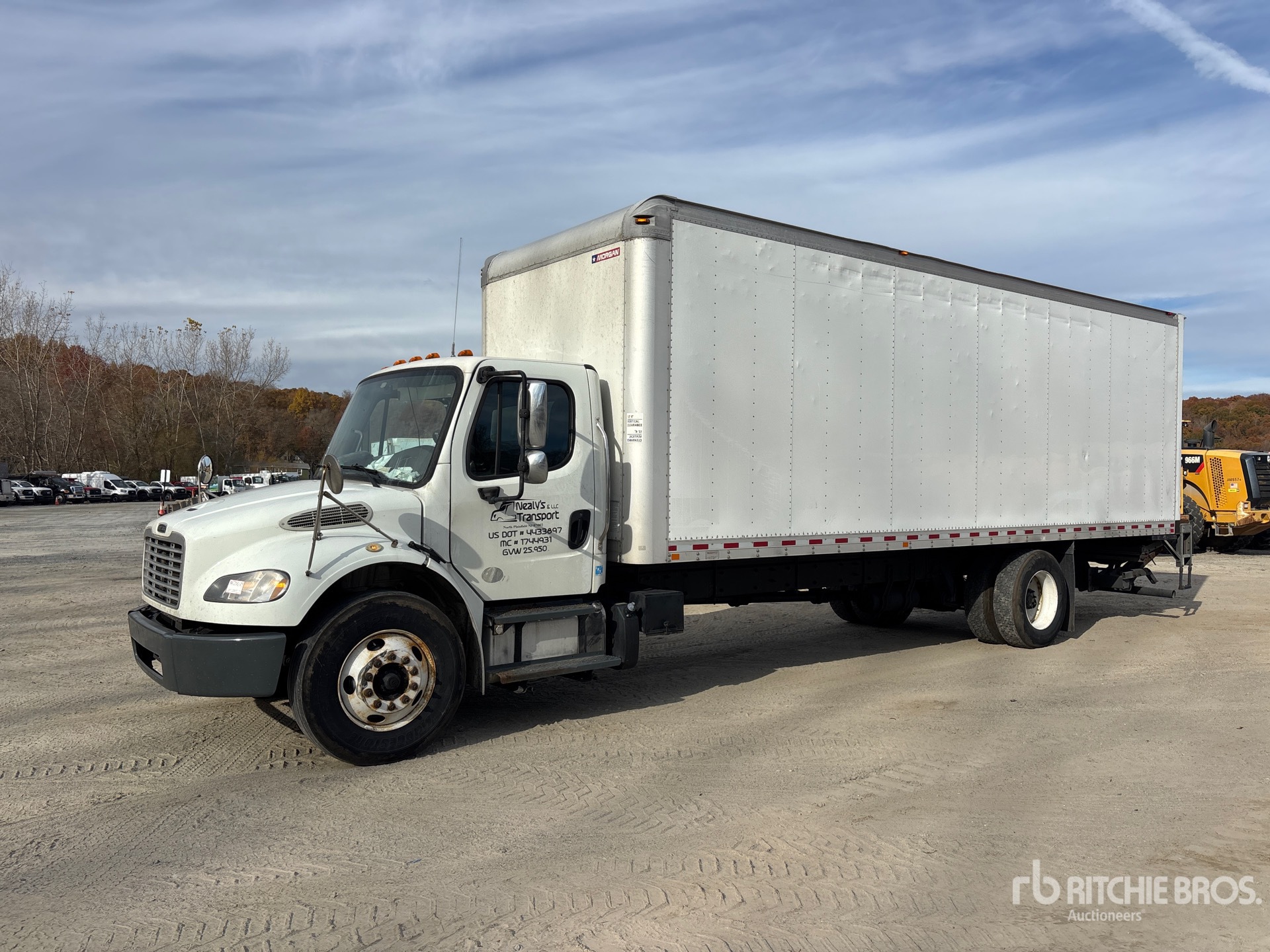 2019 Freightliner M2 106