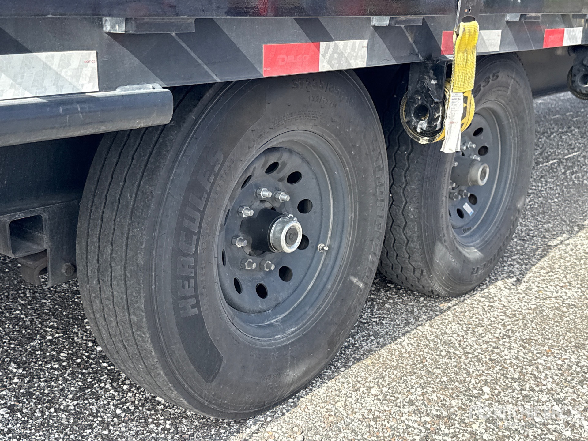 2026 Delco 40 FT T/A