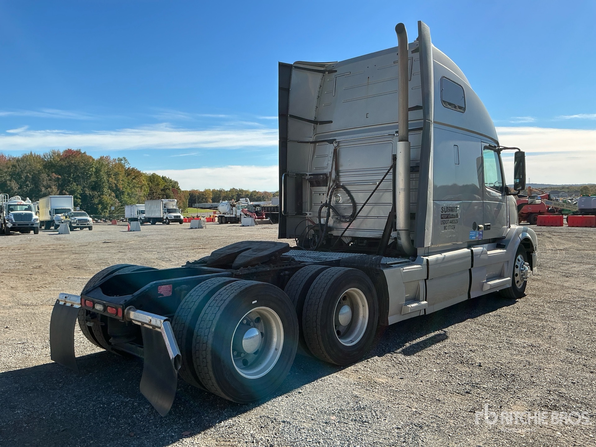 2013 Volvo VNL