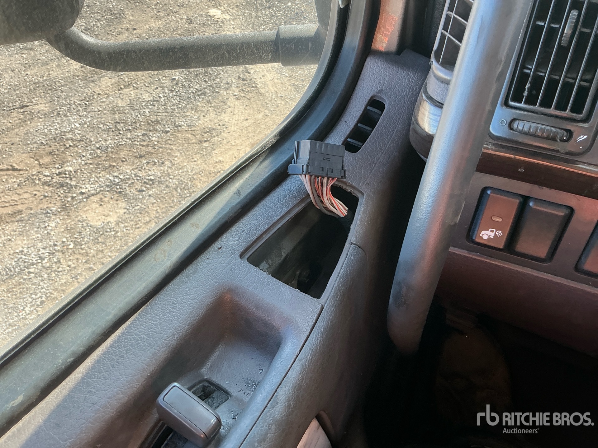 2013 Volvo VNL