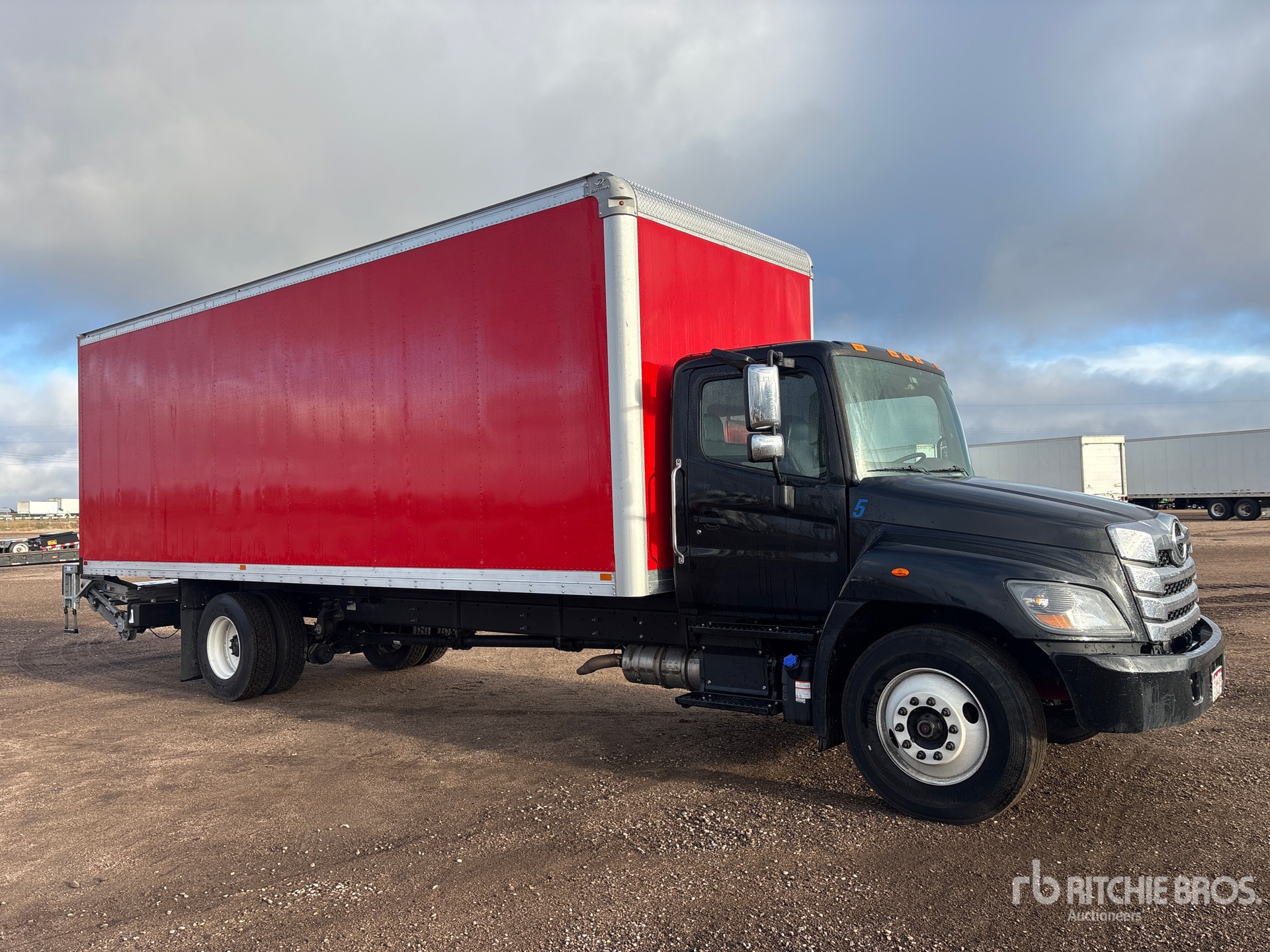 2026 Hino 4x2
