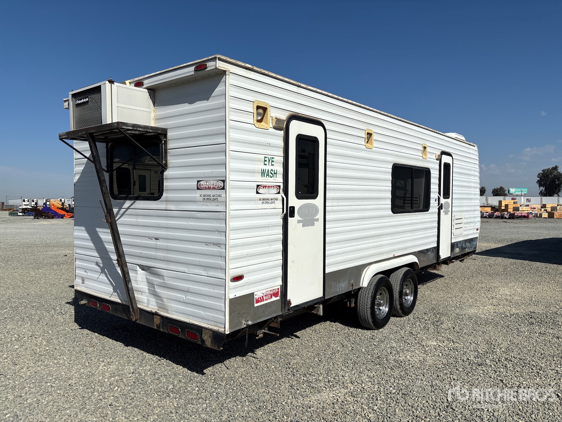 2010 Carson 25 ft T/A