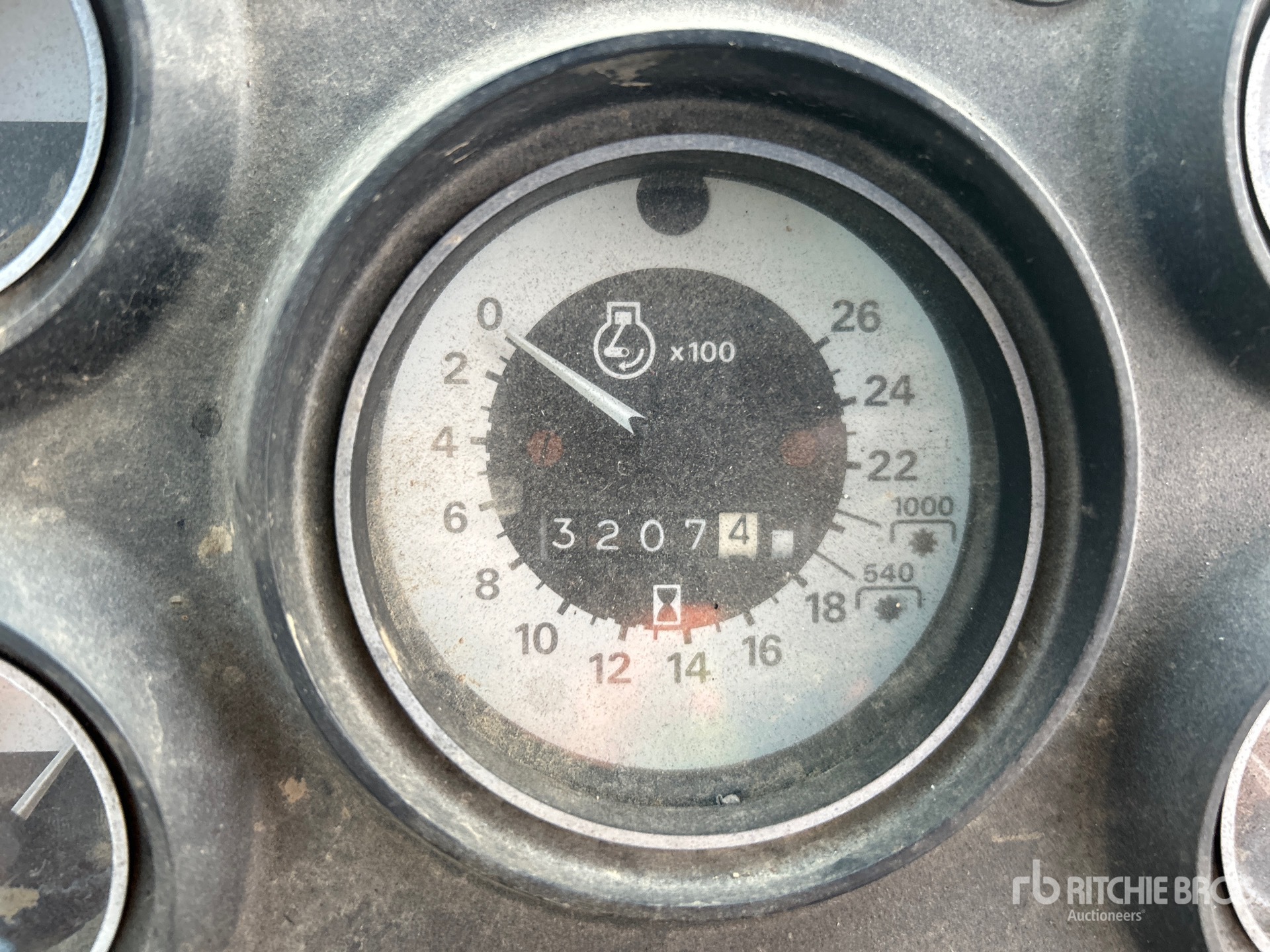 1992 Ford 6610