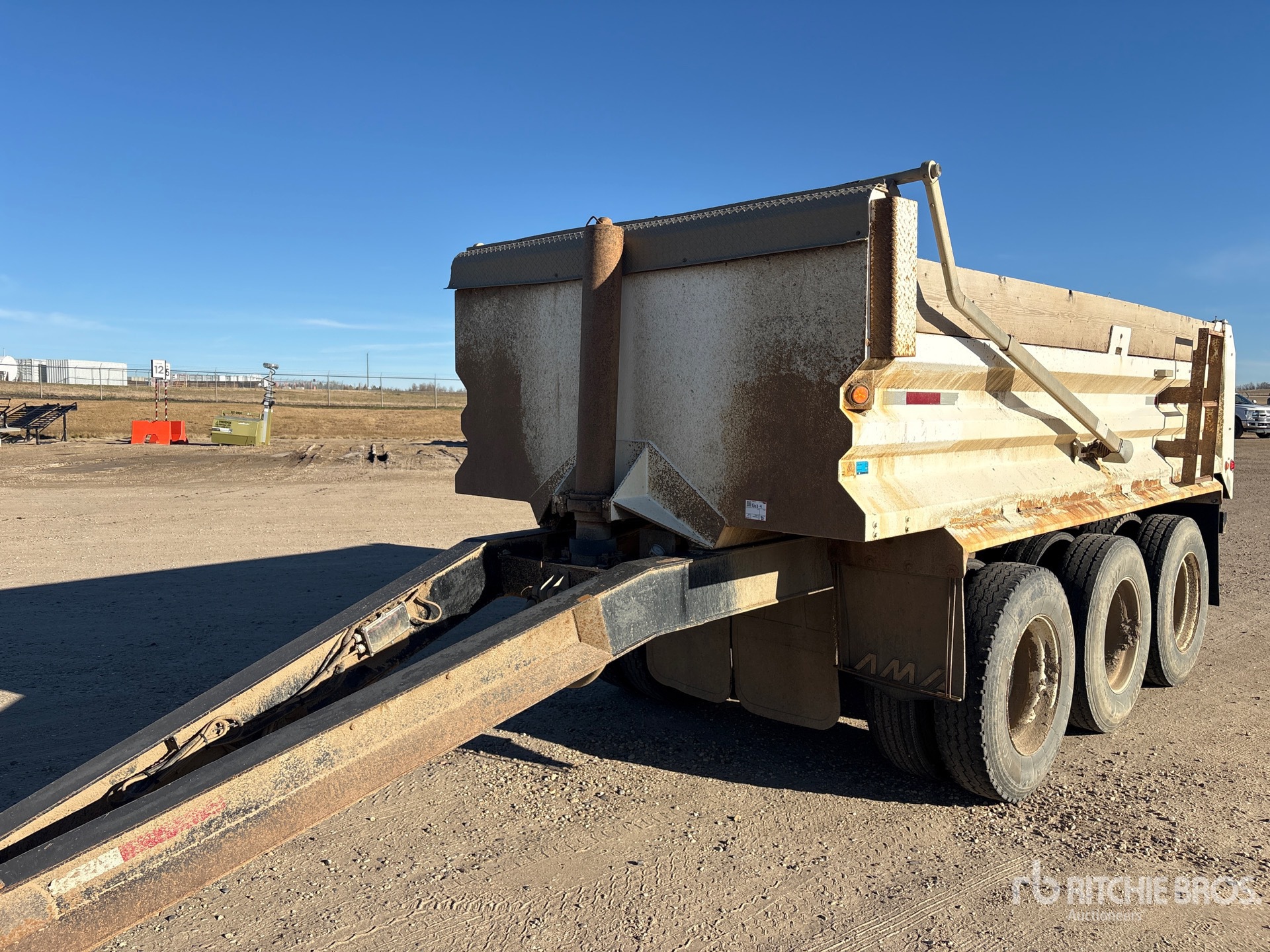 2009 Renn 17 ft Tri/A