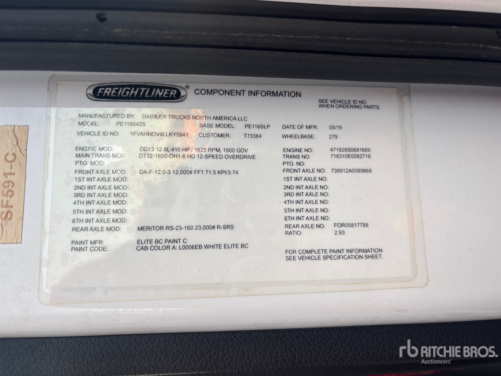 2020 Freightliner CASCADIA 116