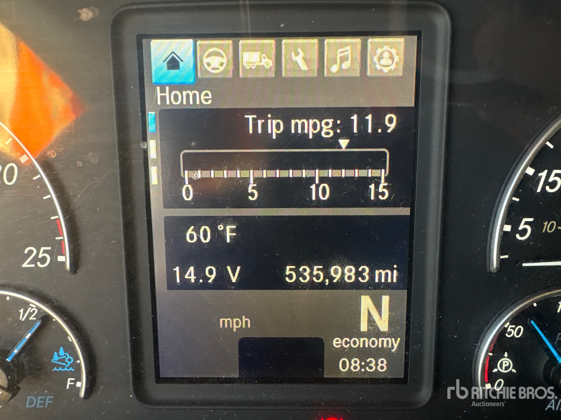 2020 Freightliner CASCADIA 116